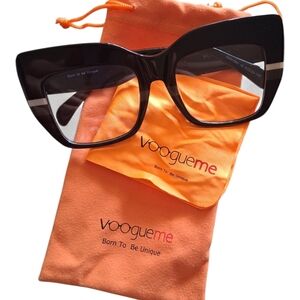 Black Cat-Eye Sunglasses